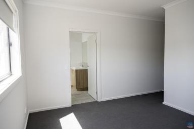 House Leased - VIC - Kialla - 3631 - KIALLA LIVING -  4 BEDROOM HOME  (Image 2)