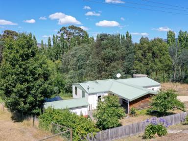 House For Sale - TAS - Westerway - 7140 - Renovated Family Home in the Heart of Westerway  (Image 2)