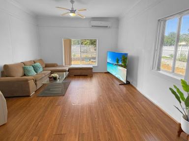 House For Sale - NSW - Narrandera - 2700 - AFFORDABLE FAMILY HOME  (Image 2)