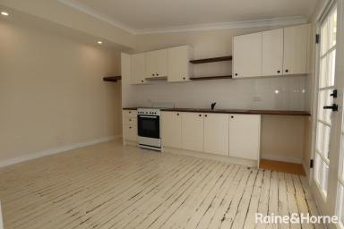 Apartment For Lease - NSW - Wagga Wagga - 2650 - CONVENIENT CENTRAL LIVING  (Image 2)