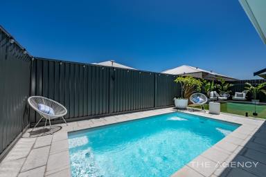 House For Sale - WA - Jindalee - 6036 - Simply The Best, Better Than All The Rest!.  (Image 2)