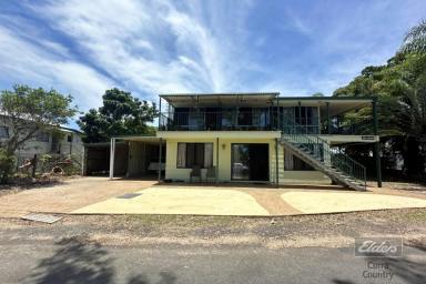 House For Sale - QLD - Burrum Heads - 4659 - PRIME WATERFRONT DEVELOPMENT OPPORTUNITY  (Image 2)