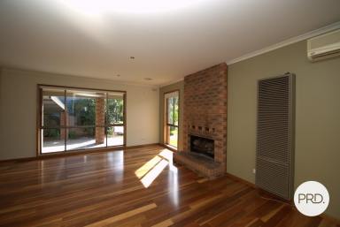 House For Lease - VIC - Wodonga - 3690 - FANTASTIC FAMILY HOME!  (Image 2)