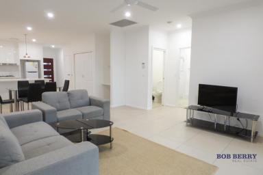 Villa Leased - NSW - Dubbo - 2830 - FULLY FURNISHED Low Maintenance Two Bedroom Dwelling in Lakeview Estate  (Image 2)