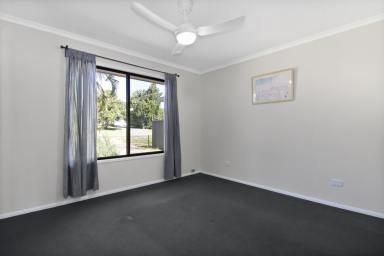 House For Sale - QLD - Macleay Island - 4184 - Charming 3-Bedroom Low-set Home - "As Is"  (Image 2)