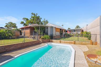 House For Sale - WA - Thornlie - 6108 - Charming Family Oasis with a Pool in Thornlie!  (Image 2)