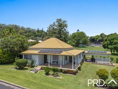 House For Sale - NSW - Kyogle - 2474 - Well-Appointed Home in Top Spot  (Image 2)