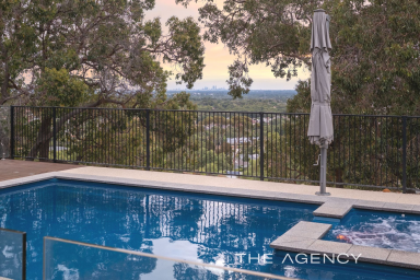 House For Sale - WA - Jane Brook - 6056 - The Creme de la Creme of The Hills  (Image 2)