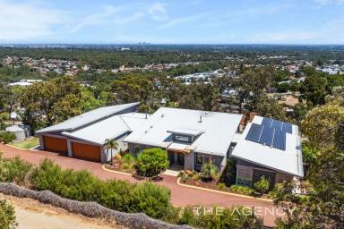 House For Sale - WA - Jane Brook - 6056 - The Creme de la Creme of The Hills  (Image 2)