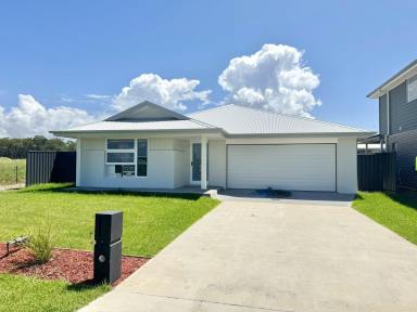 House For Lease - NSW - Old Bar - 2430 - Stunning Brand New Four Bedroom Home in a Modern Estate  (Image 2)