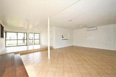 House For Lease - QLD - Bayview Heights - 4868 - Large Air Conditioned Home - Fenced Backyard - Pool  (Image 2)