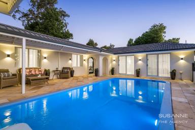 House For Sale - WA - Lesmurdie - 6076 - Luxury Hills Living with Space, Style & Poolside Entertaining  (Image 2)