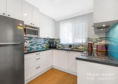 Unit For Sale - WA - Osborne Park - 6017 - STYLISH UNIT IN PRIME LOCATION!  (Image 2)