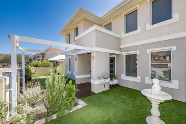 House For Sale - WA - Burns Beach - 6028 - THE EASY LIFE!!  (Image 2)