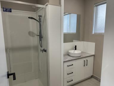 Unit Leased - VIC - Portland - 3305 - Beautiful Tidy Unit  (Image 2)