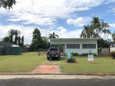 House For Sale - QLD - Yorkeys Knob - 4878 - Rare Opportunity For Large Block At Yorkey’s Knob  (Image 2)