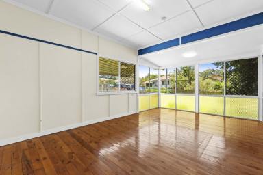 House For Sale - QLD - South Toowoomba - 4350 - Big Three Bedroom with a Shed!  (Image 2)