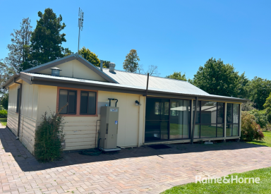 House Leased - NSW - Welby - 2575 - LARGE TWO BEDROOM HOME OPPOSITE THE PARK  (Image 2)