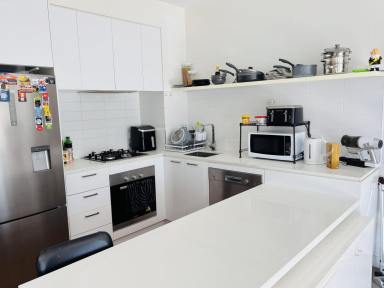 Apartment For Sale - VIC - Brunswick West - 3055 - Cozy 2 Bed in Brunswick West (Image 2)