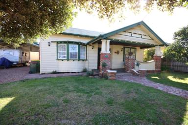 House For Sale - VIC - Rochester - 3561 - CALIFORNIAN BUNGALOW  (Image 2)