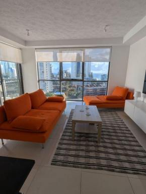 Apartment For Lease - QLD - Surfers Paradise - 4217 - Surfers Paradise Apartment  (Image 2)