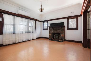 House For Lease - VIC - Chelsea - 3196 - CHARMING COTTAGE | LARGE BLOCK | SHEDDING  (Image 2)