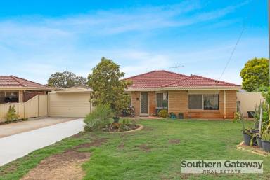 House For Sale - WA - Parmelia - 6167 - ITS PARMELIA PERFECT  (Image 2)