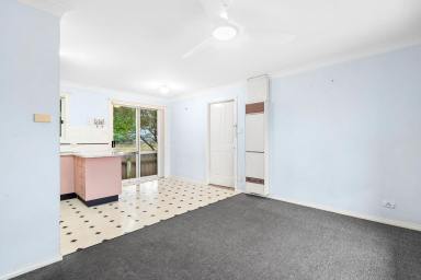 Villa For Sale - NSW - Goulburn - 2580 - EASY MAINTENANCE VILLA IN GOULBURN  (Image 2)