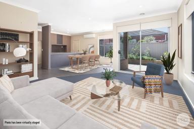 Townhouse For Sale - VIC - Ballarat North - 3350 - Effortless Living In A Sought After Spot  (Image 2)