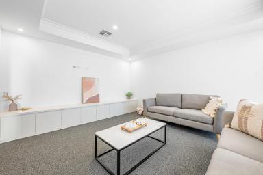 House For Sale - NSW - Gol Gol - 2738 - Just Magnificent!  (Image 2)