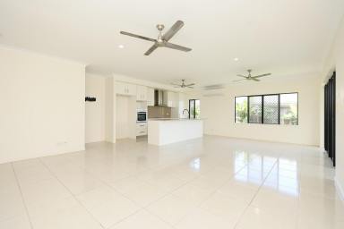 House For Lease - QLD - White Rock - 4868 - Large Home - Stone Benchtops - Solar - Paw Paws - Side Access  (Image 2)