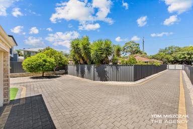 House For Sale - WA - East Cannington - 6107 - The Ultimate in Privacy and Position on a 579sqm Block  (Image 2)