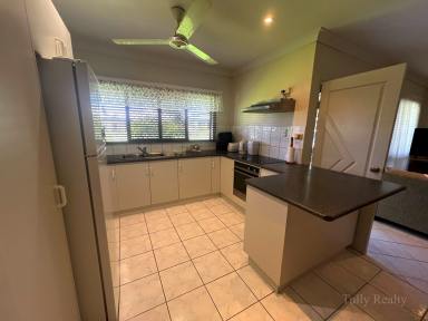 House For Sale - QLD - Tully - 4854 - Charming Low Set Block Home  (Image 2)