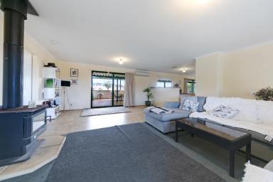 Lifestyle For Sale - SA - Waitpinga - 5211 - Idyllic Country Living – Fleurieu Peninsula Retreat  (Image 2)
