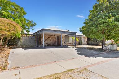 House For Sale - WA - Atwell - 6164 - Generously Sized 3-Bedroom Home in a Sought-After Location  (Image 2)