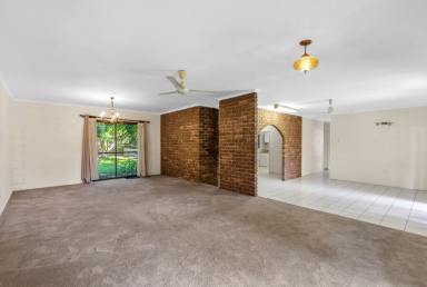 House For Lease - QLD - Trinity Beach - 4879 - Spacious 3 Bedroom Home close to beach!  (Image 2)