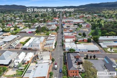 House For Sale - NSW - Tenterfield - 2372 - 'The Old Bank of NSW'.....  (Image 2)