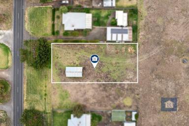 Residential Block For Sale - VIC - Beeac - 3251 - Ideal Rural Living...  (Image 2)