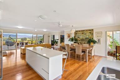 Acreage/Semi-rural For Sale - NSW - Tarraganda - 2550 - Luxury Living Meets Rural Tranquility – Stunning Family Home on 1.07ha  (Image 2)