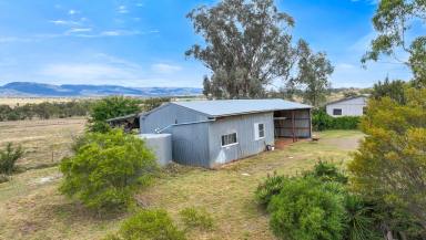 Lifestyle Auction - NSW - Manilla - 2346 - RURAL LIFESTYLE WITH ENDLESS OPPORTUNITIES  (Image 2)