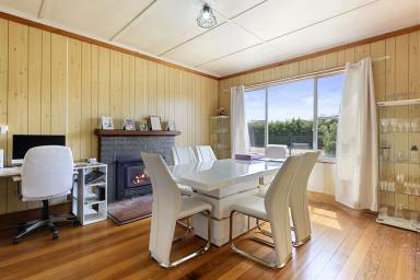 House For Sale - TAS - Smithton - 7330 - Affordable 3 or 4 Bedroom Home on 2023 Square Metre Flat Block  (Image 2)