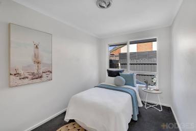 Unit Leased - VIC - Parkdale - 3195 - BEAUTIFUL TREE LINED STREET | CLOSE TO SHOPS AND TRANSPORT  (Image 2)