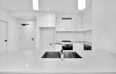 Unit For Lease - NSW - North Wollongong - 2500 - Chic North Wollongong Apartment  (Image 2)