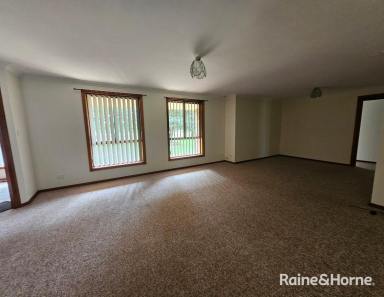 House For Lease - NSW - Sutton Forest - 2577 - Discover Comfort in Sutton Forest.  (Image 2)