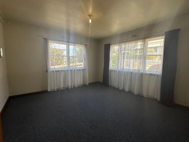 House For Sale - TAS - Deloraine - 7304 - In the heart of Deloraine (Image 2)