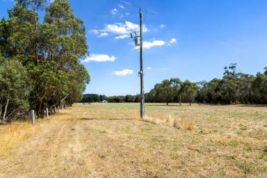 Residential Block For Sale - VIC - Lal Lal - 3352 - 4.303HA (10.63 Acres) Picturesque Powered & Primed For Development  (Image 2)