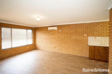 House For Lease - NSW - Forest Hill - 2651 - FOREST HILL UNIT  (Image 2)