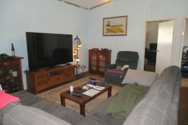 House For Sale - NSW - Tabulam - 2469 - MOTIVATED VENDOR  (Image 2)