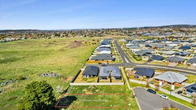 Residential Block For Sale - NSW - Goulburn - 2580 - READY TO BUILD  (Image 2)