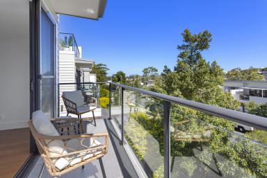 Duplex/Semi-detached For Sale - NSW - Kiama - 2533 - A STYLISH & LARGE, Private Beachside DUPLEX.  (Image 2)